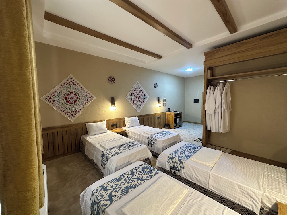 Standard Quadruple Room photo 2