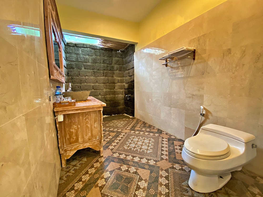 Suite - Photo 5