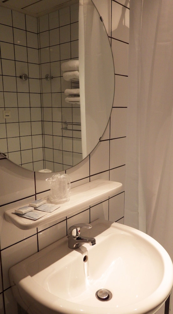 Classic Twin Room, 2 Twin Beds, Mountain View - Photo 7
