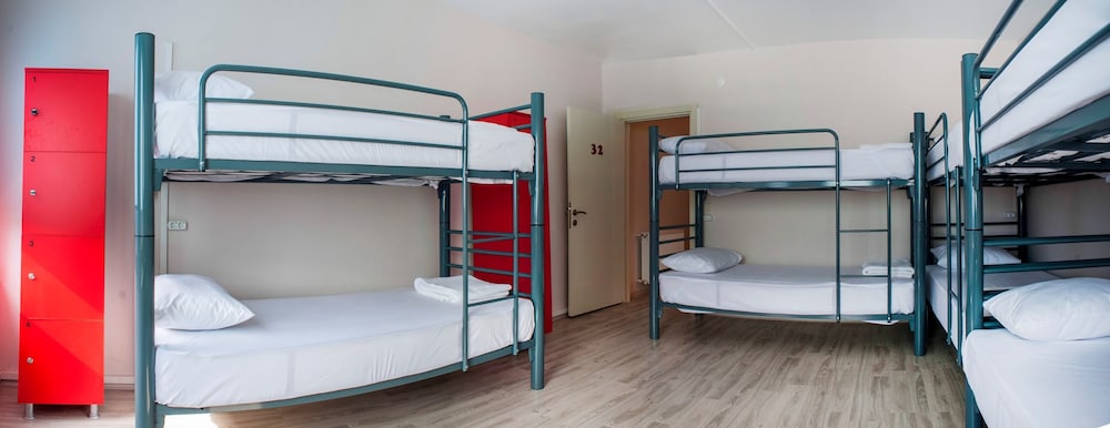 Shared Dormitory, Men only, Shared Bathroom (8 people) photo 1