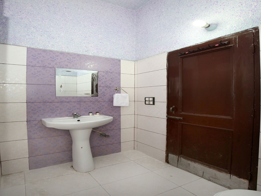 Double Or Twin Room photo 2