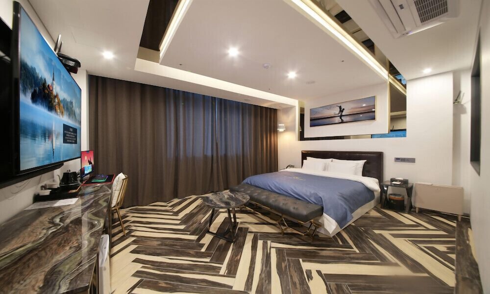 Deluxe Double Room - Photo 3