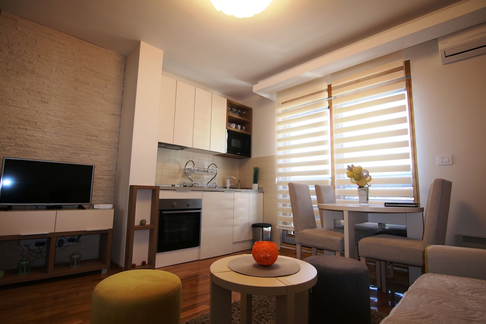 Royal Apartment photo 3