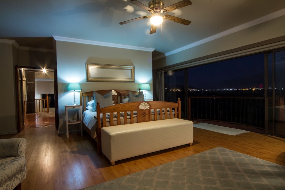 Presidential Double or Twin Room photo 3