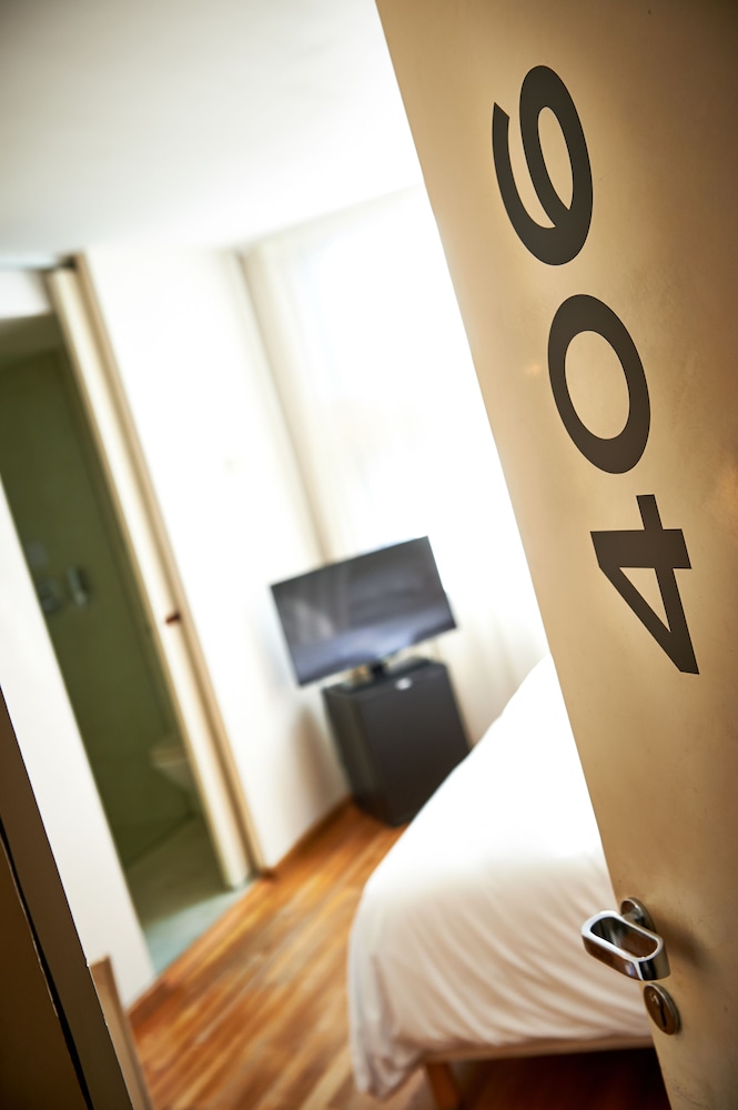 Triple Room - Photo 4