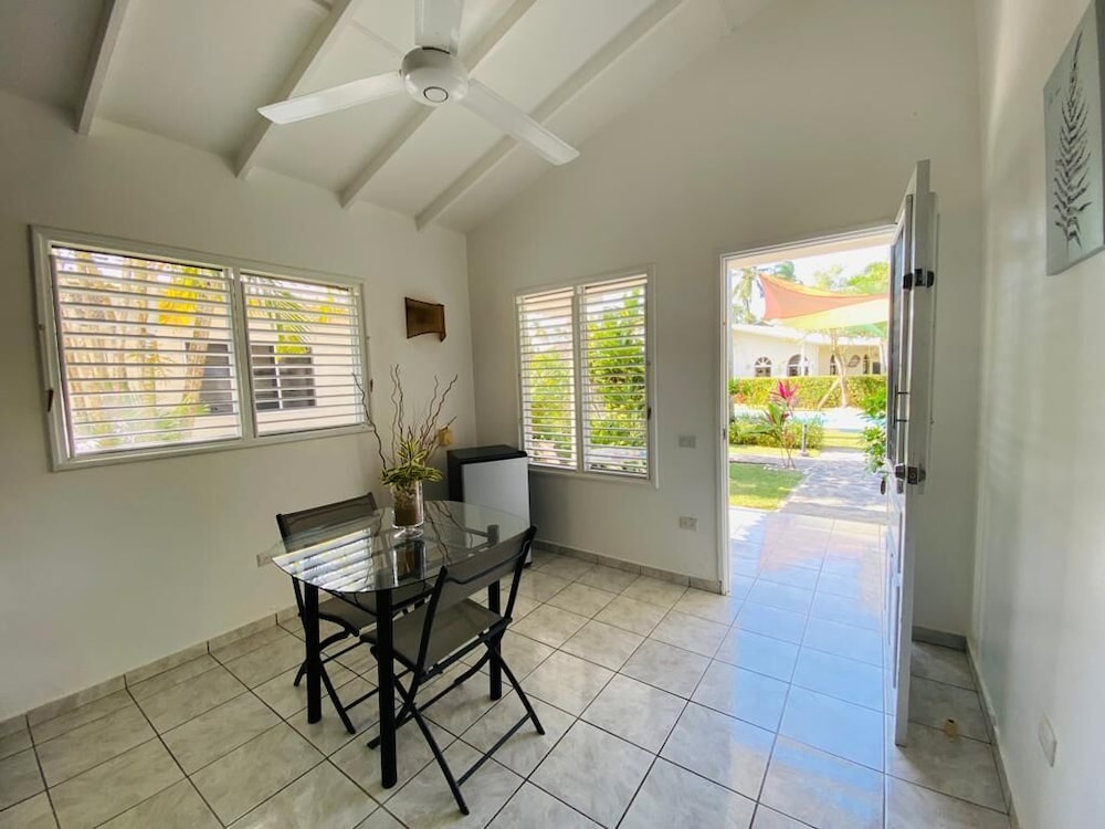 Bungalow, Kitchenette, Pool View photo 2