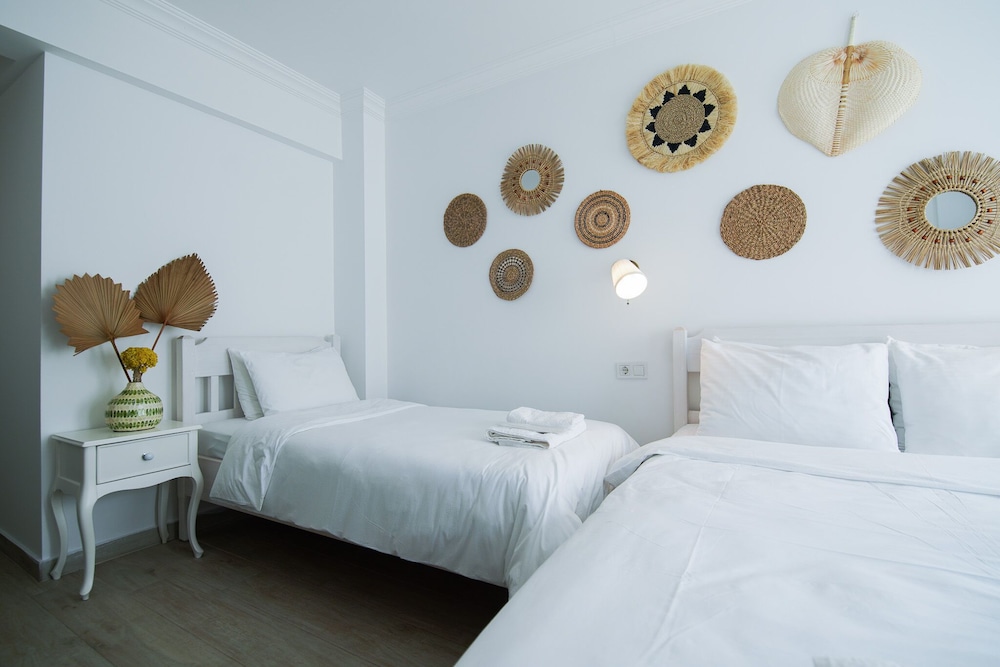 Superior Quadruple Room photo 1