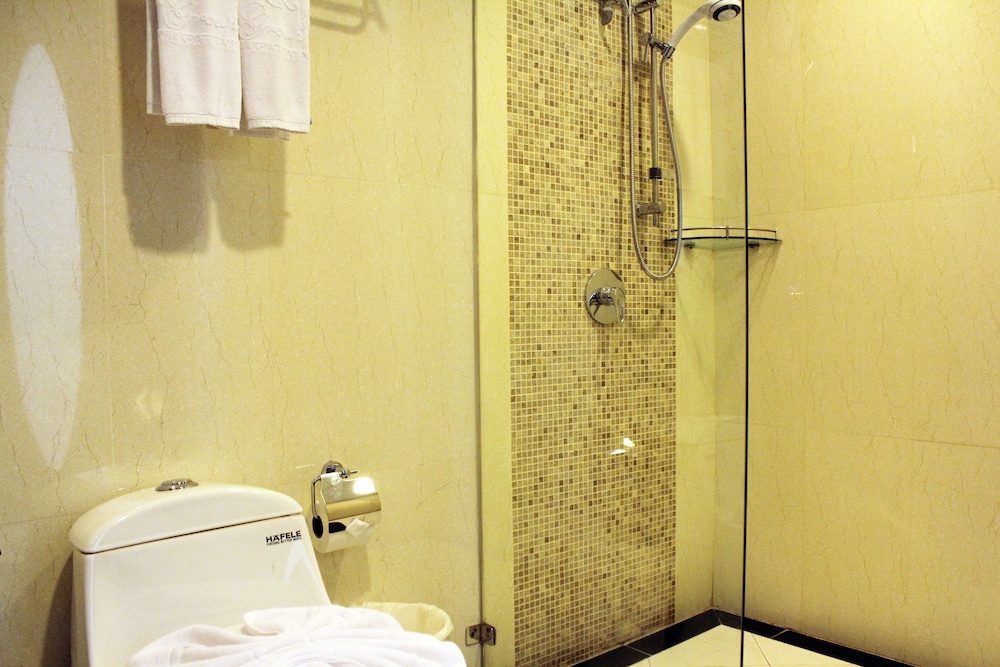 Suite, 1 Bedroom photo 3