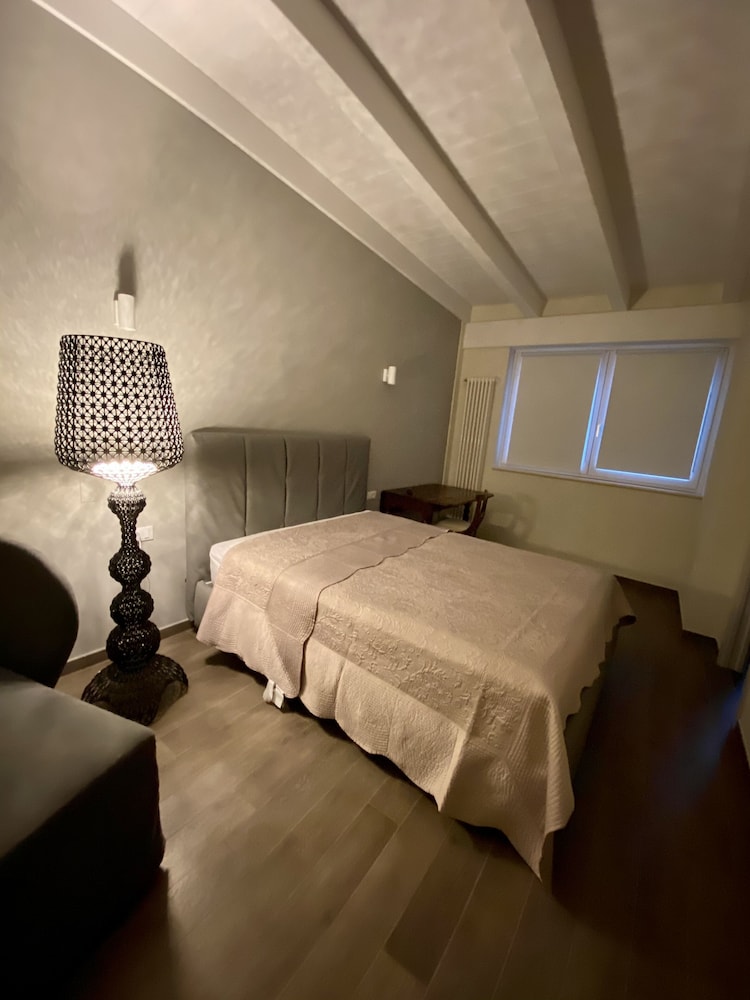 Luxury Room photo 3