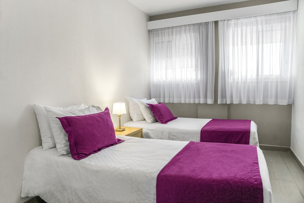 Apartment, 3 Bedrooms, Balcony (3 adults + 3 children) photo 2