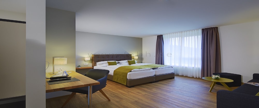 Superior Room, 1 Double Bed with Sofa bed, Accessible photo 2
