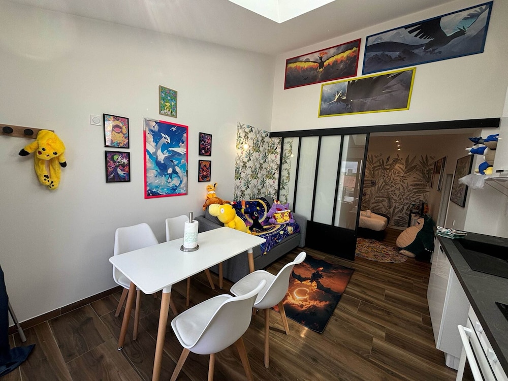 Apartment photo 2