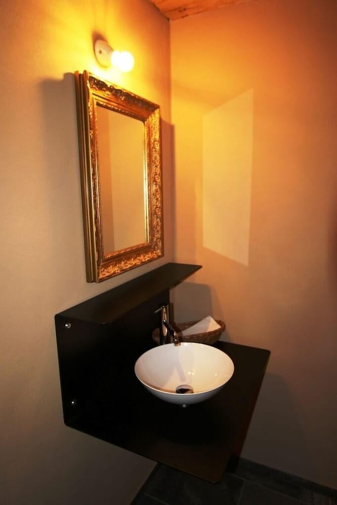 Deluxe Chalet, Multiple Bedrooms, Non Smoking, Mountain View photo 3