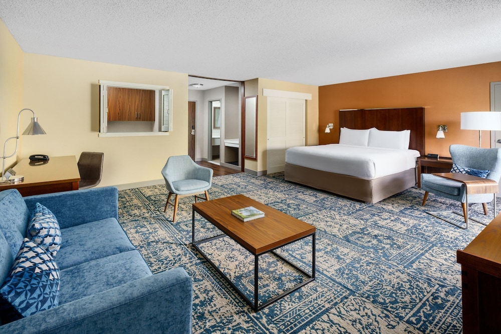 Executive Suite, 1 Bedroom - Photo 4
