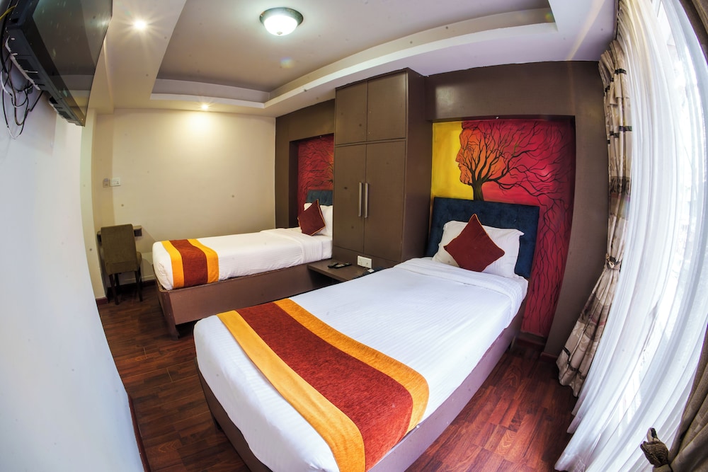 Deluxe Twin Room - Photo 1