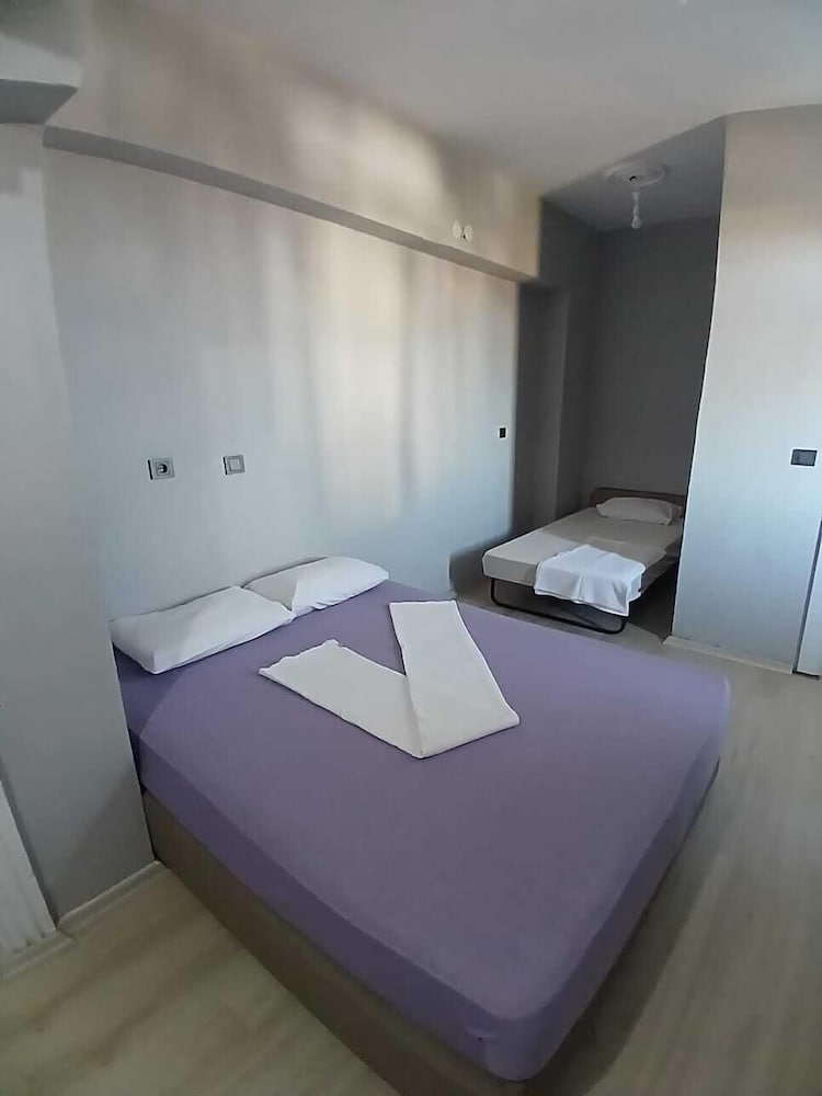 Basic Apartment