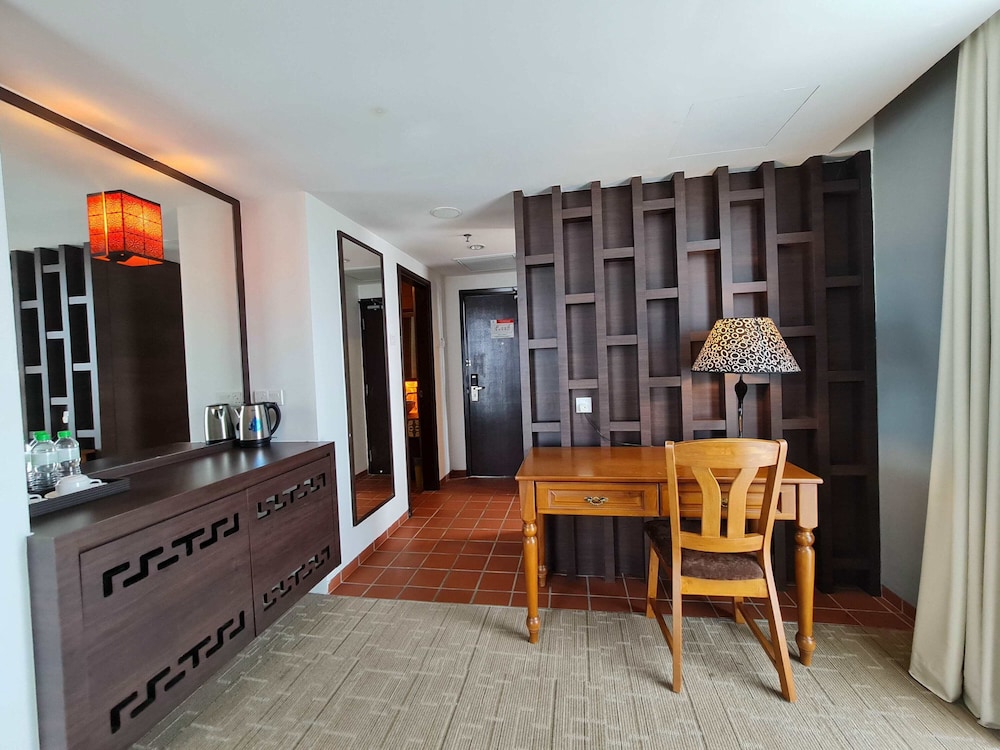 Swan Suite photo 2
