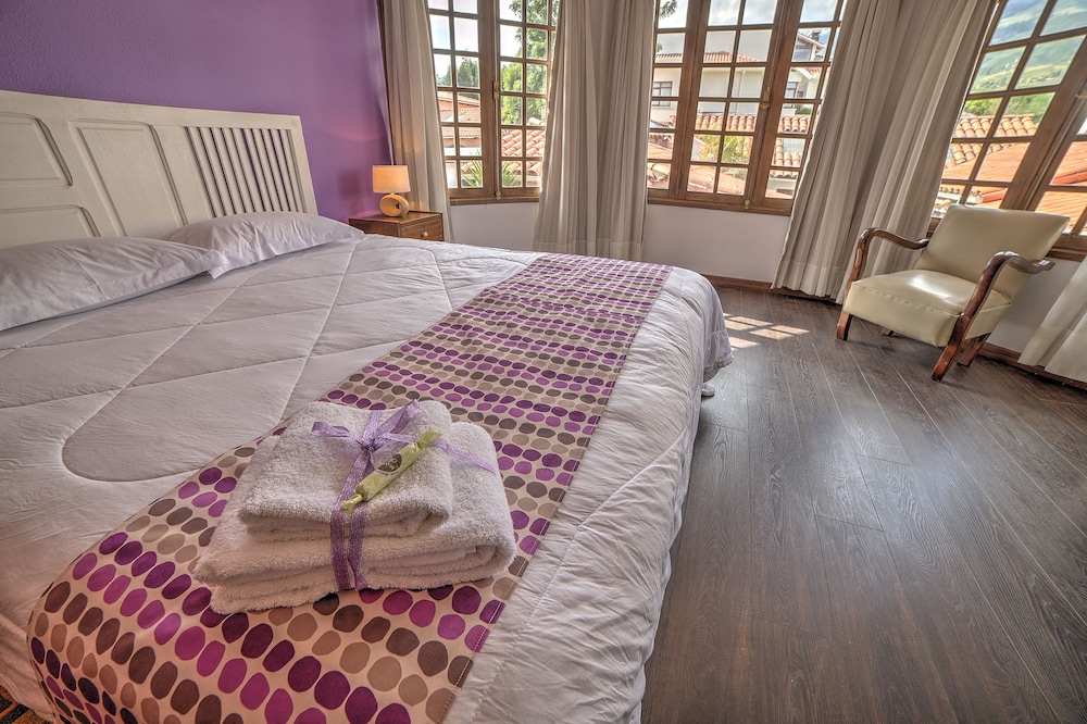 Deluxe Family Room (Positano-Pistachio) photo 2