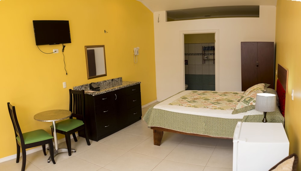 Suite photo 1