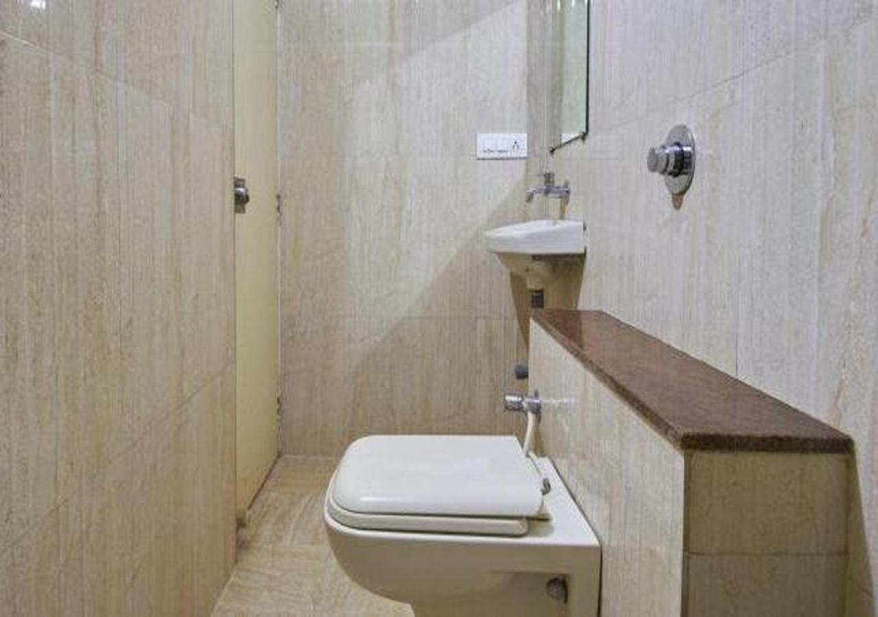 Deluxe Room with Air-Conditioning photo 2