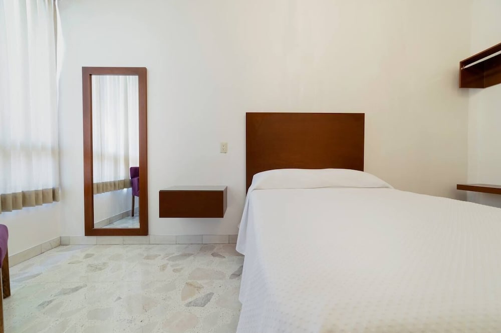 Room photo 2