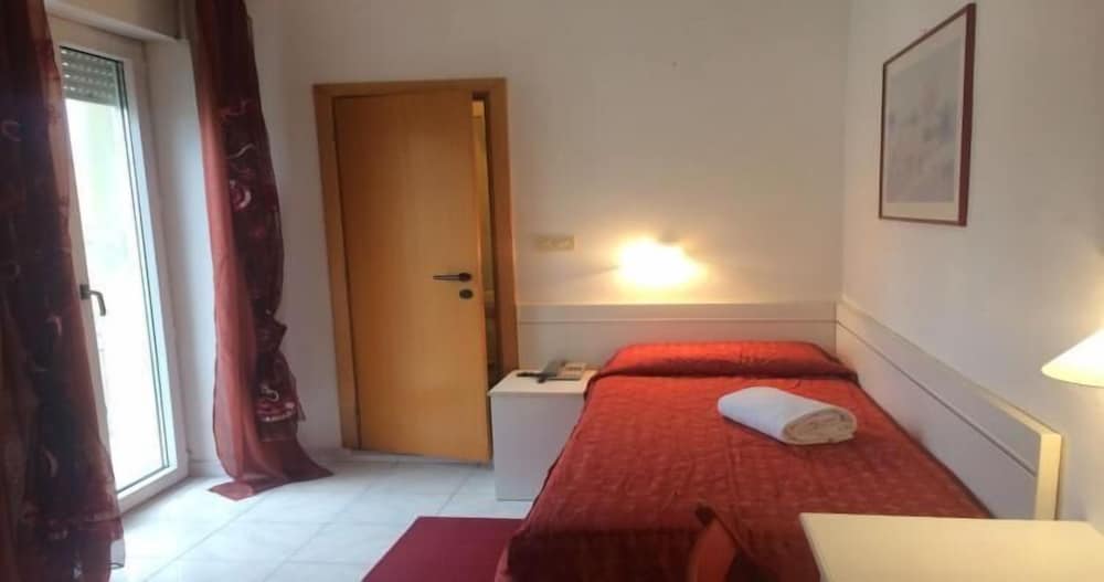 Classic Single Room photo 1