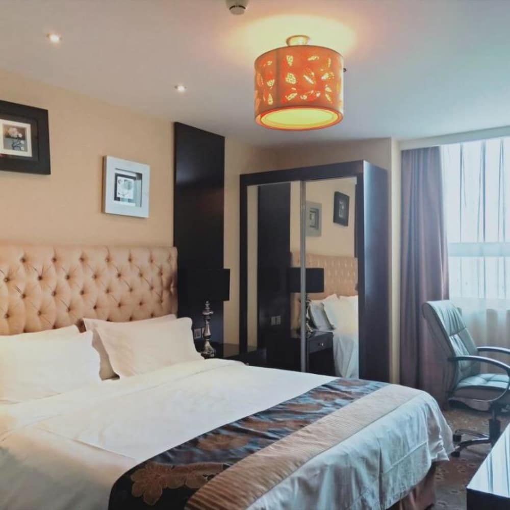 Deluxe Double Room photo 2