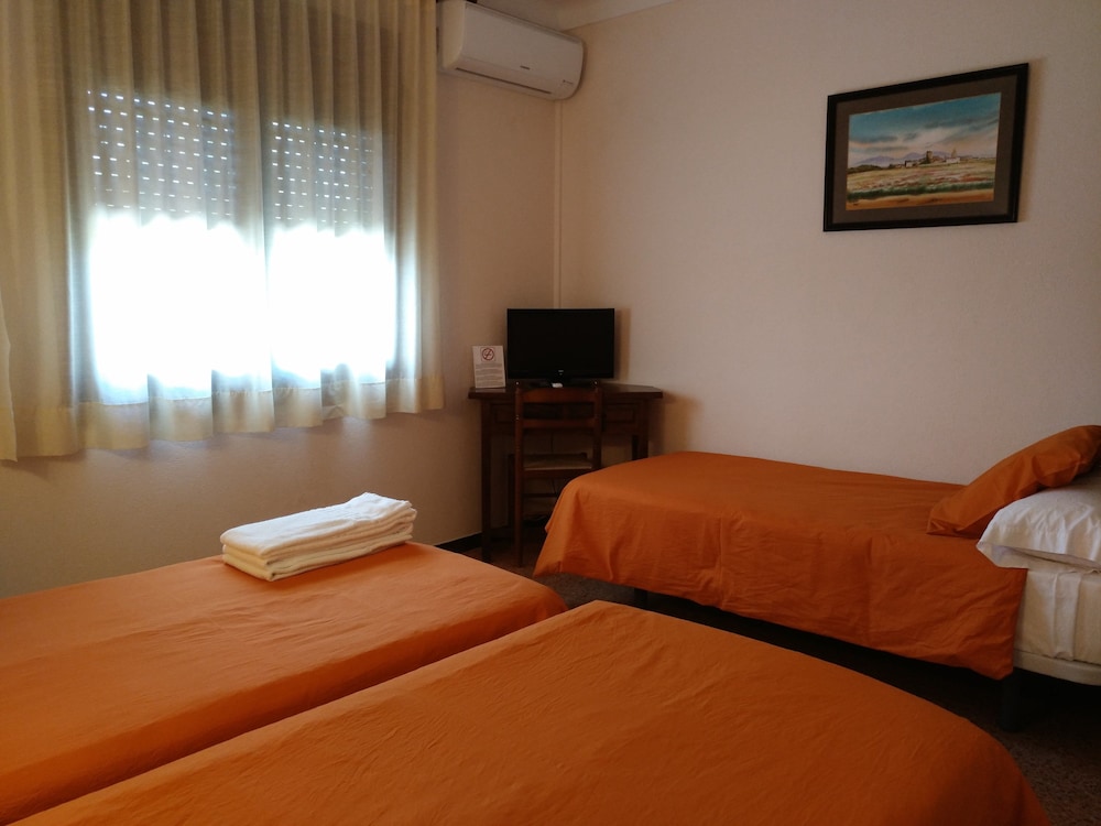 Triple Room photo 2