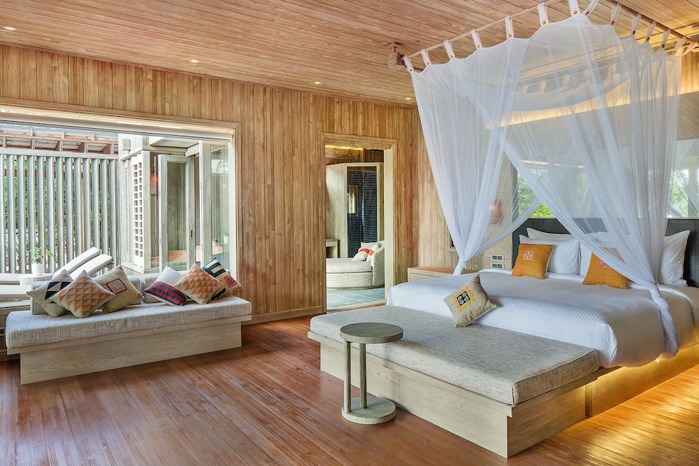 Bay View Pool Villa photo 2
