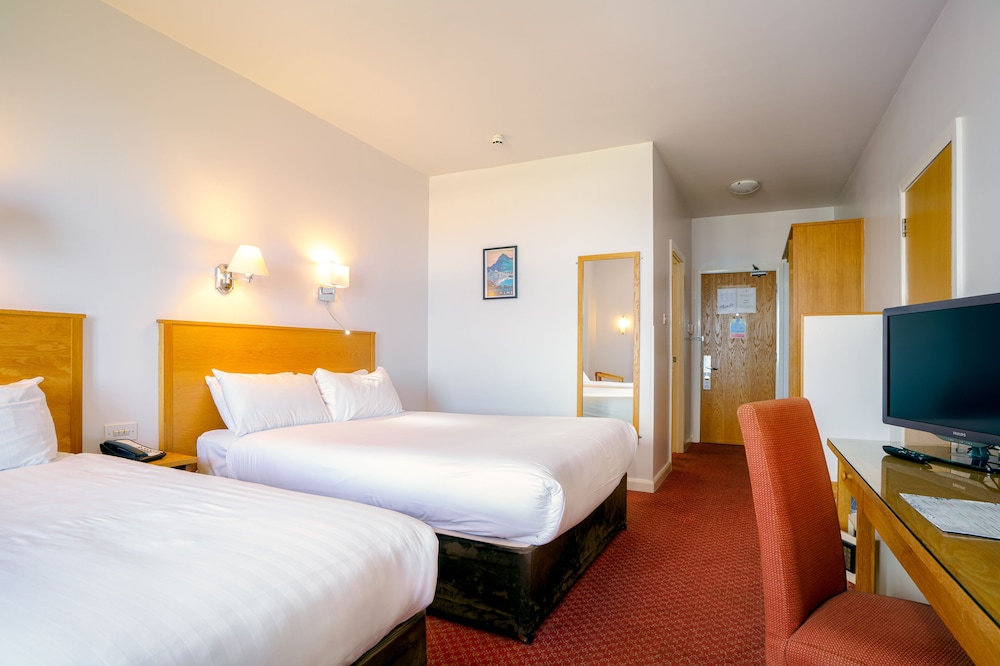 Twin Room, Non Smoking, Sea View - Photo 10