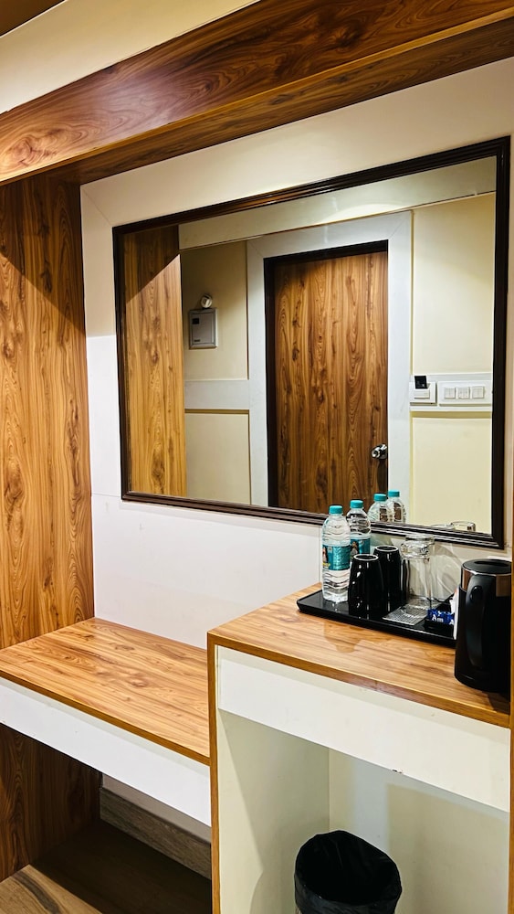 Premium Double Room - Photo 3