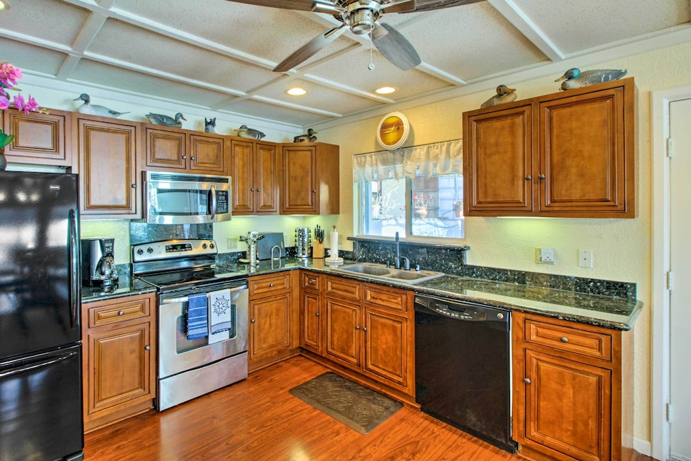 House (2 Bedrooms) photo 2