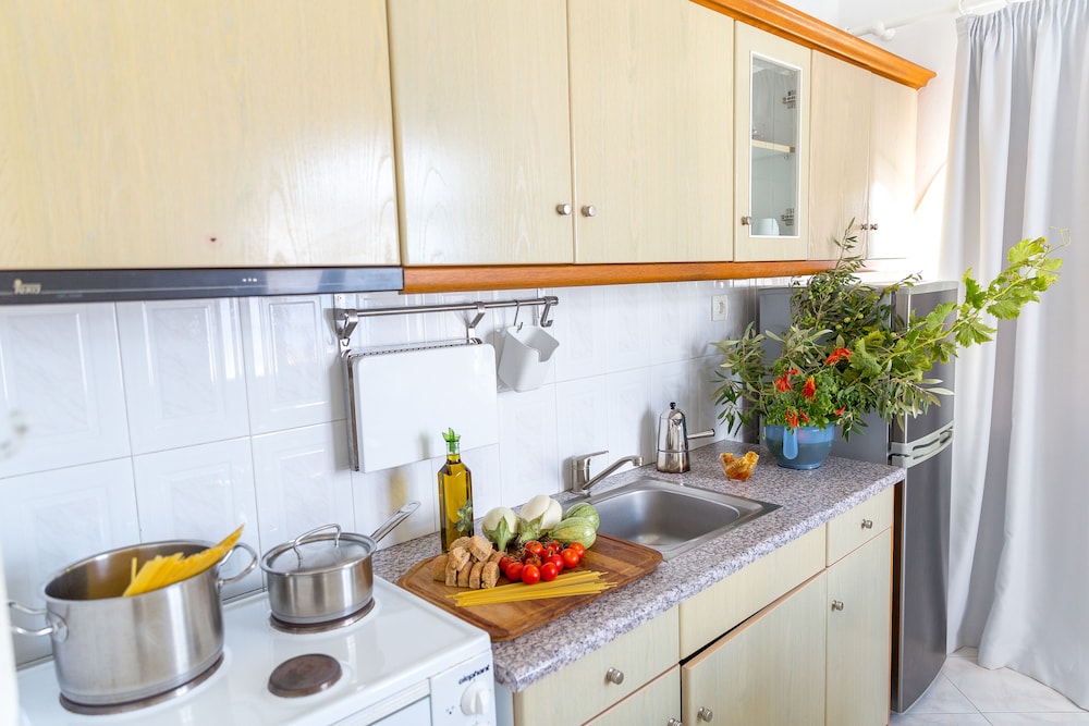 Traditional Apartment, 1 Bedroom (Caldera View) - Photo 25