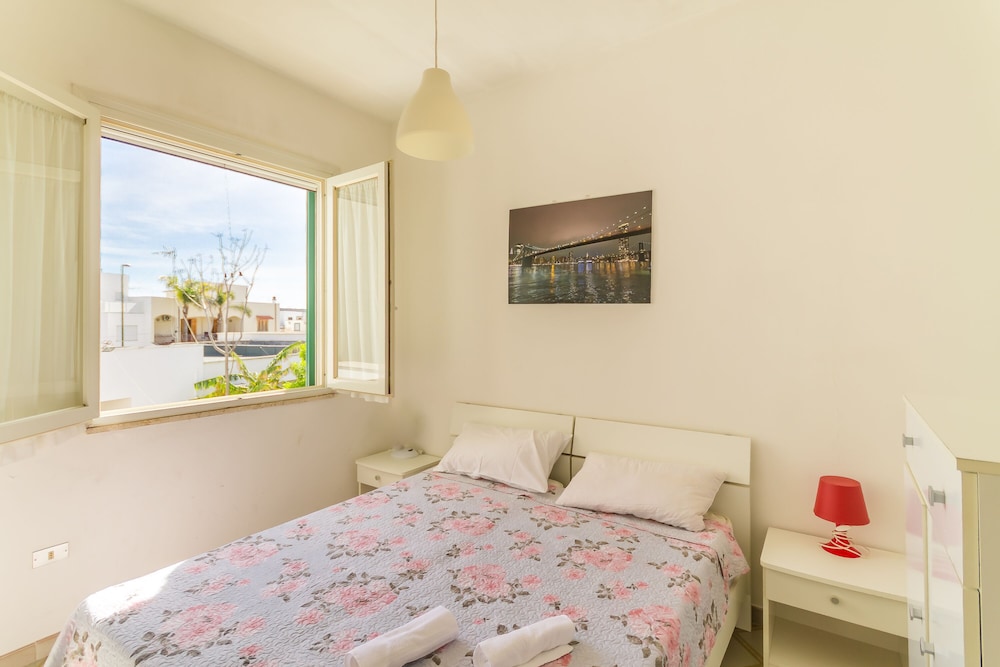 Standard Apartment, Multiple Bedrooms, 2 Bathrooms (Casa del Mare 2 Close To The Beach)