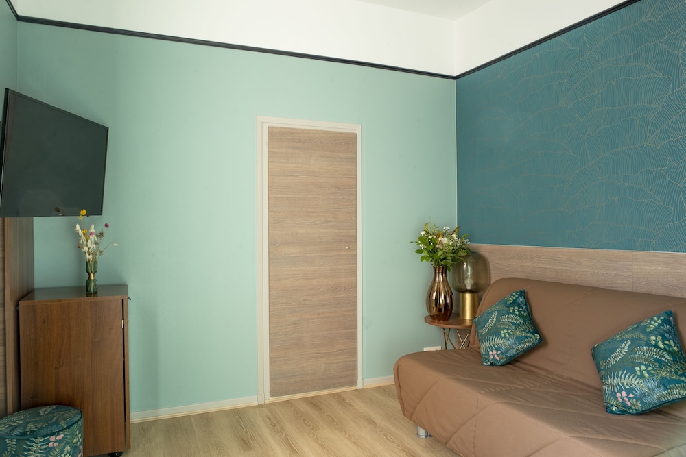 Family Room (Chambre Familiale Supérieure) - Photo 3