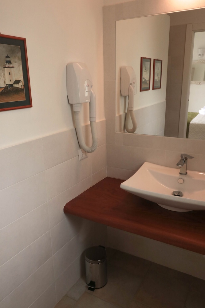 Double Room, Ensuite, Garden View photo 3