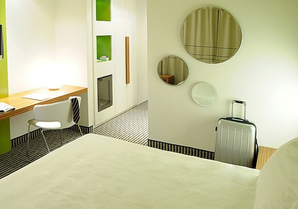 Standard Quadruple Room photo 2