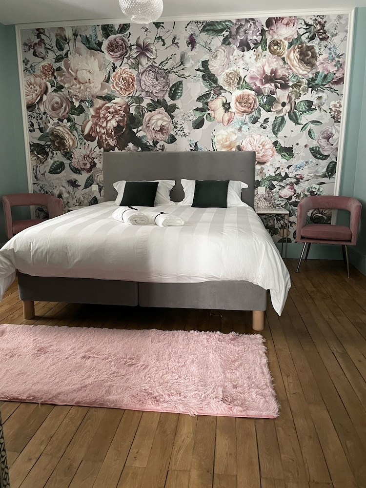 Comfort Suite, Ensuite, City View (Fleurs)