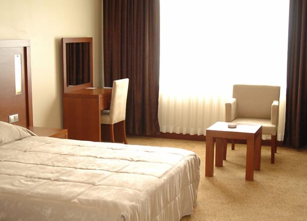Double or Twin Room photo 1