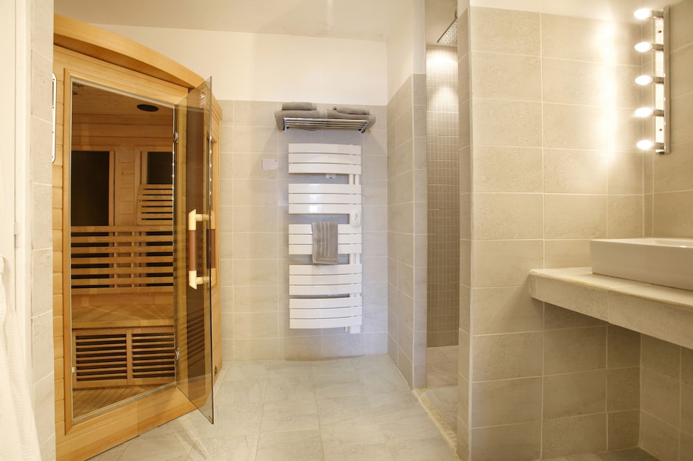 Deluxe Double Room, Sea View photo 3
