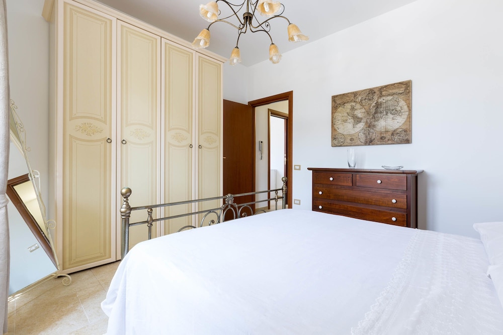 Classic Villa, 4 Bedrooms photo 1