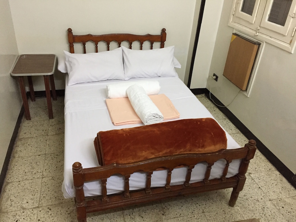 Standard Single Room photo 2