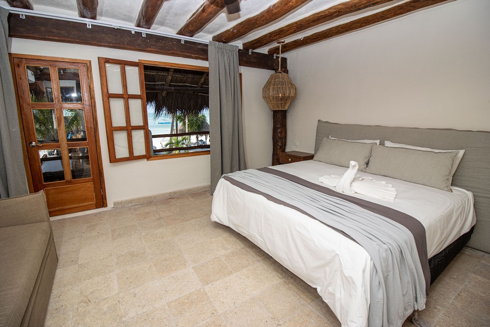 Sea View Suite
