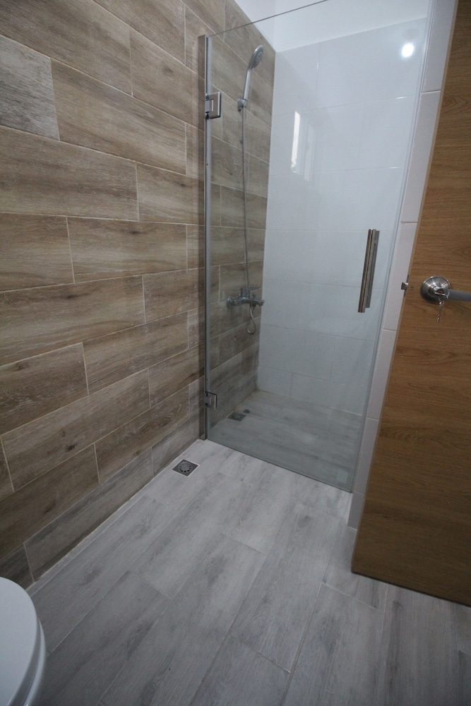 Standard House photo 2