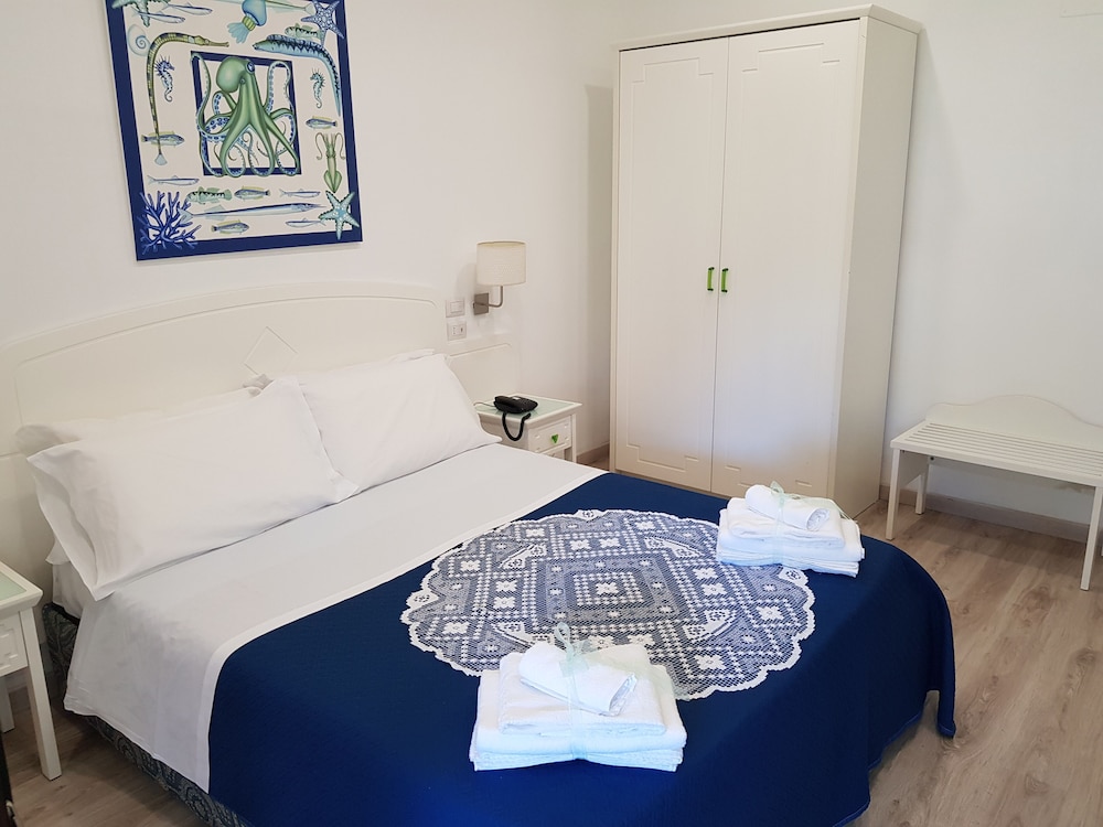 Classic Double Room photo 2