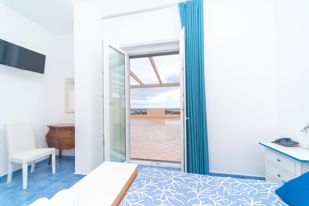 Superior Double Room, Sea View