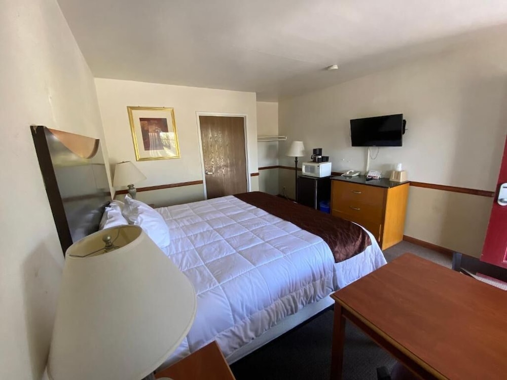 King Room with Disability Accessible photo 2