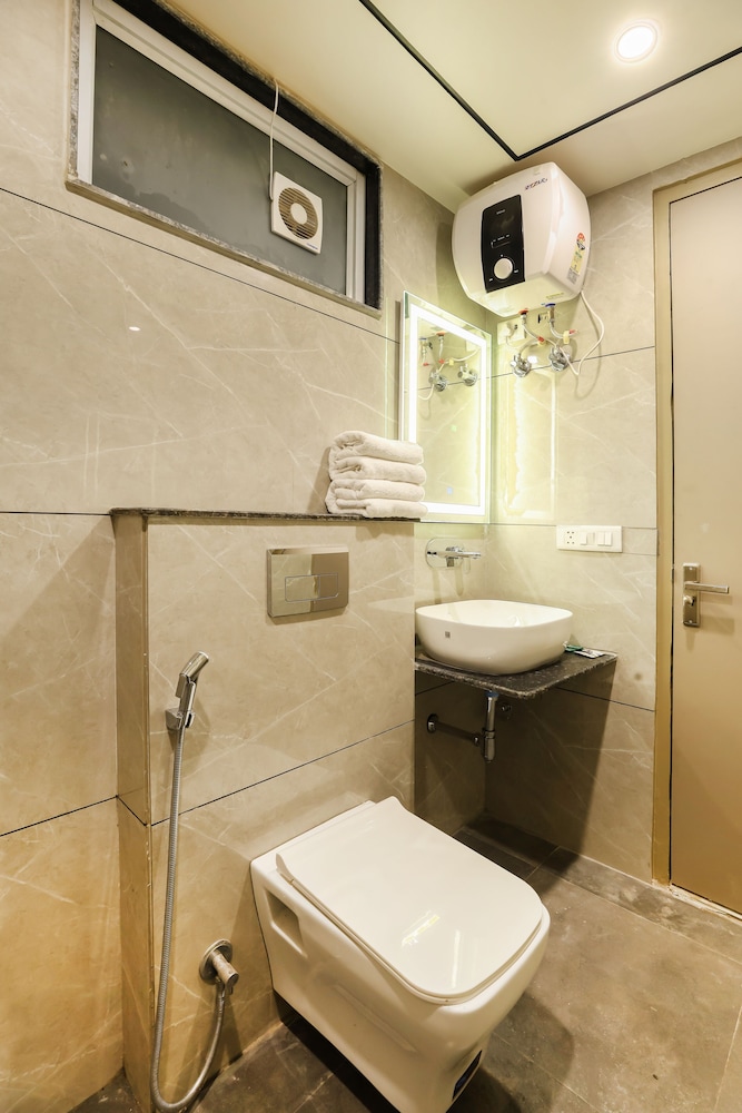 Deluxe Double Room - Photo 4