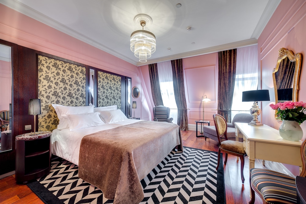 Superior Double Room, Garden View photo 2