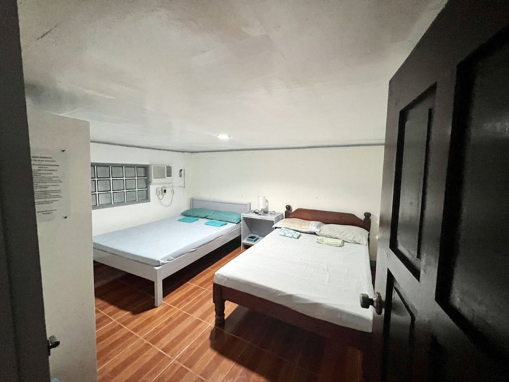 Signature Twin Room photo 2